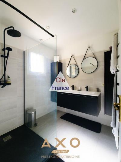 Rognes - Ensemble Immobilier - Piscine - Carport - Terrain 4000 M2 - Possibilite Detachement - 1 20