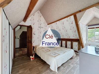 Beautiful House with Heated Pool and Lovely Garden