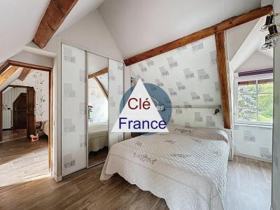 Beautiful House with Heated Pool and Lovely Garden