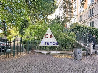 Paris Apartment in 18th Arrondissement