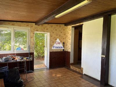 Vibrac. Maison De Plain-pied De Type 6 Pieces Sur Une Parcelle De 653 Ma
