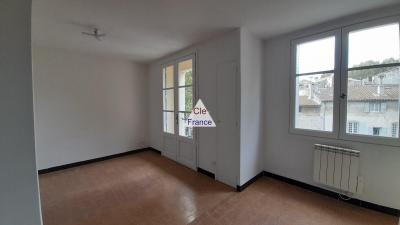 Apartment in Arles Historic Centre