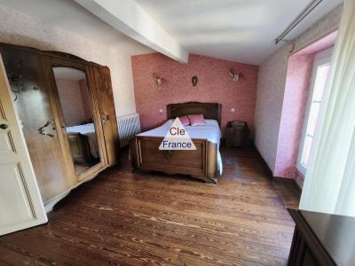 Maison De Village