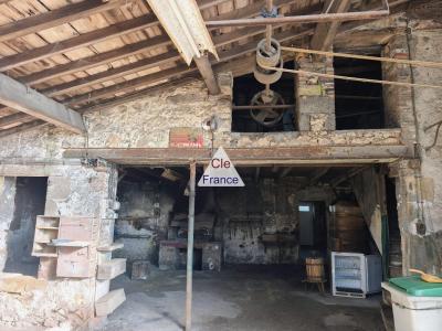 Maison De Village