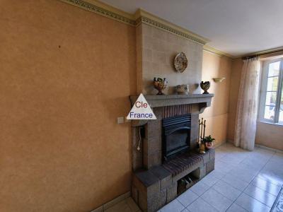 Maison De Village