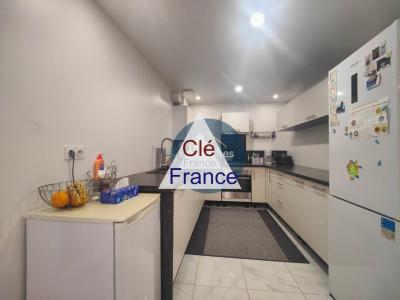 Charming Detached House and Garden