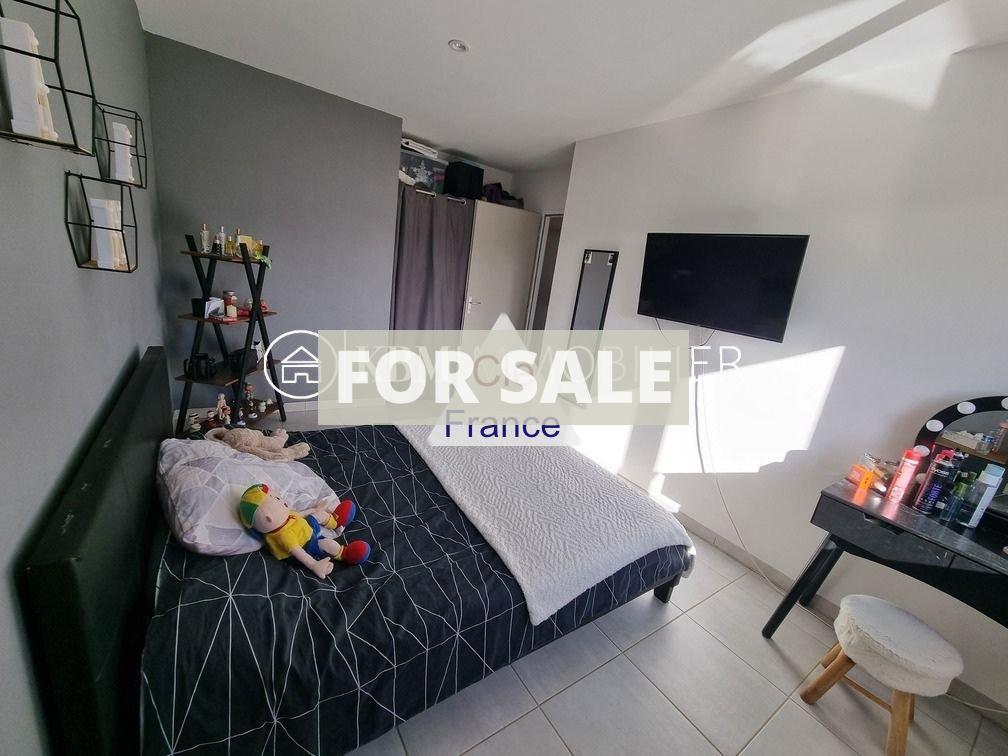 Superbe Villa Moderne T5 De 132m2 Avec Bel Exterieur Et Piscine - Secteur Les Roubauds