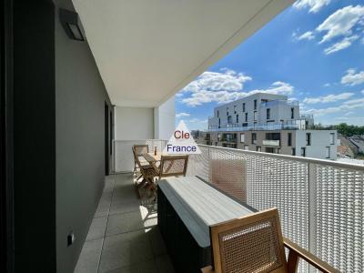 Apartment with Views from Balconies