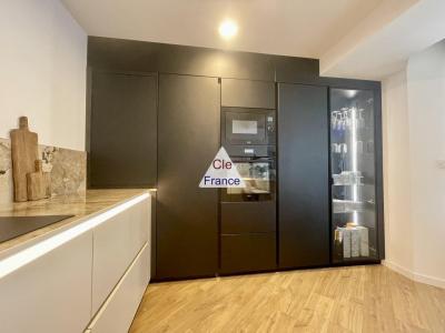 Apartment with Views from Balconies