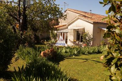 Beautiful Detached House in the Lovely Garden