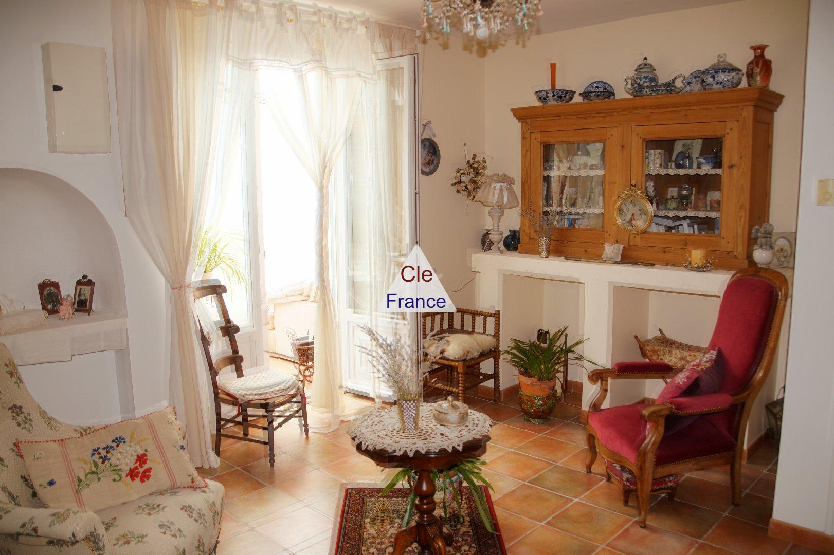 Beautiful Detached House in the Lovely Garden