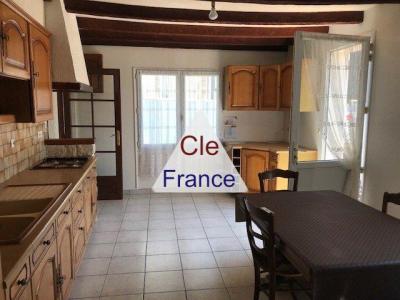 Charming House with Courtyard Close to the Coast