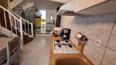 Recently Renovated Pretty Village House