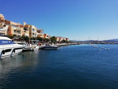 Business with Apartment in Great Location