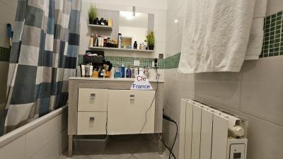 Two Bedroom Apartment Sold Rented