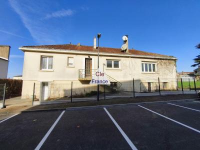 Detached House with Garden