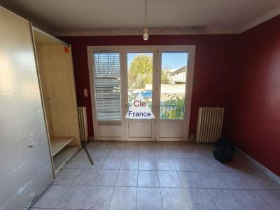 Detached House with Garden