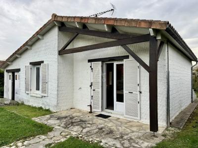 Detached House with Garden in Nice Location