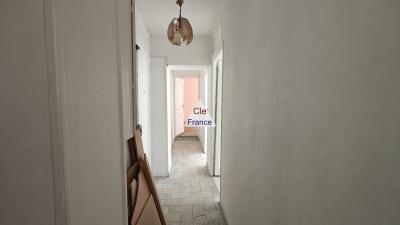 Paris Apartment For Sale in 18th Arrondissement