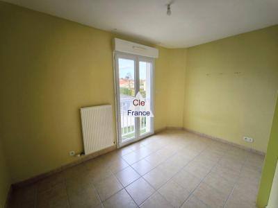 Detached House with Garden, Lovely Family Home