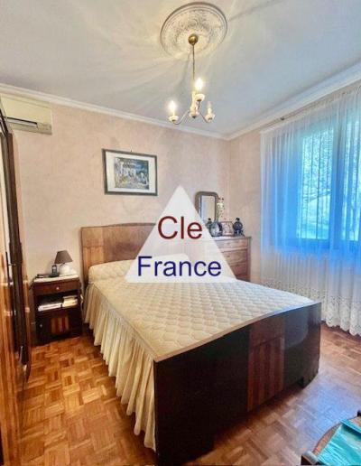 Detached Country House with Open Views