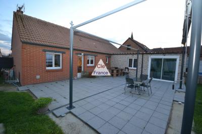 Detached House with Garden, Lovely Family Home