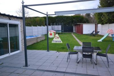 Detached House with Garden, Lovely Family Home