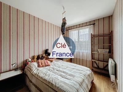 Lovely Detached House with Garden