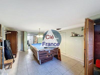 Detached Country House with Outbuilding