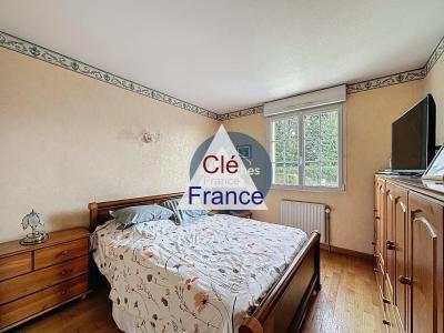 Detached Country House with Outbuilding