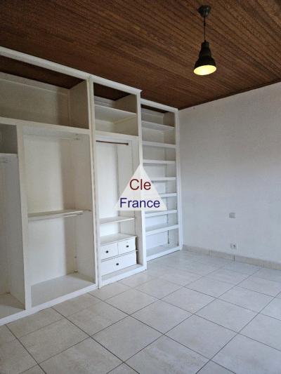 Country House with Guest Gite and Land