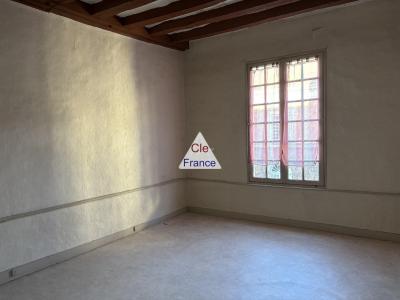 Town House with Outbuilding an Huge Potential