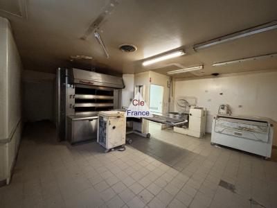 Town House with Outbuilding an Huge Potential