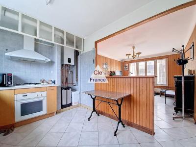 Town House with Garden in Lourdes