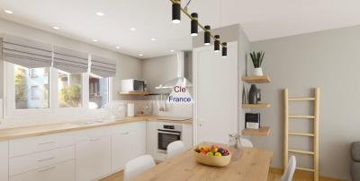 Town House with Garden in Lourdes