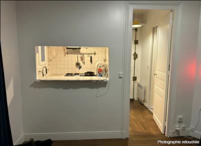 Paris Apartment on the Second Floor