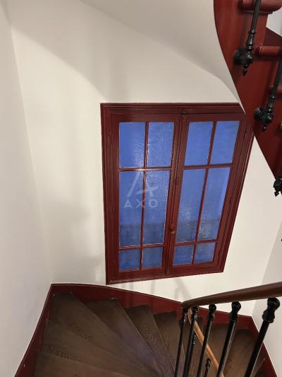 Paris Apartment on the Second Floor