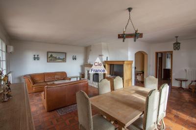 Contemporary Detached House In Lavender Fields Sector