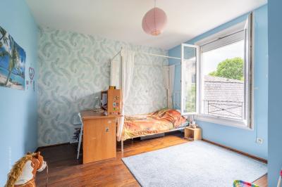 Beautiful House just North-East of Paris