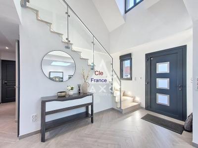 Detached Country House with Open Views