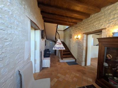 Manor House Style Property with Garden