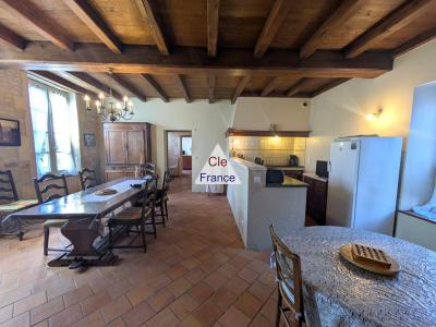 Manor House Style Property with Garden