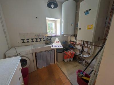 Manor House Style Property with Garden