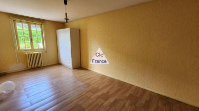 Comfortable Detached House with Garden