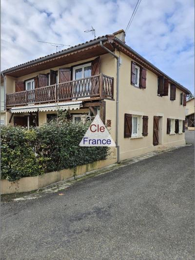 Lovely Village House with Neat Garden
