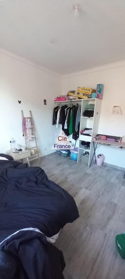 Detached House with Garden