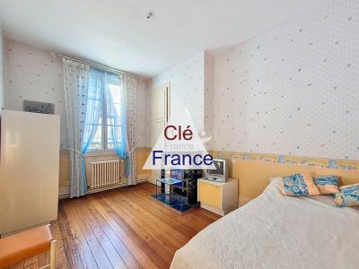 Beautiful House with Character and Garden