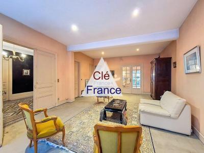 Beautiful House with Character and Garden