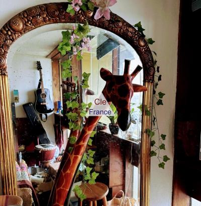 Duplex Apartment in Heart of Town