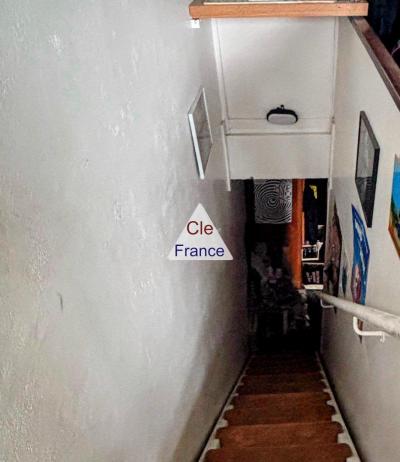 Duplex Apartment in Heart of Town